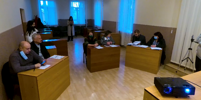 Фото – скріншот з онлайн-трансляції засідання Острозької міської ради 