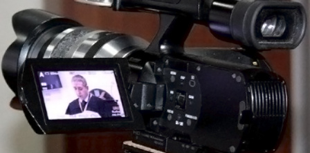 Суд відмовив Владиславу Мангеру в позові до журналіста Фото – inyoutube.net