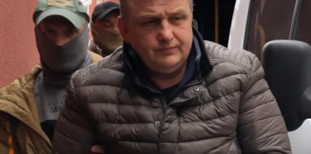 У Криму продовжують блокувати доступ адвокатів до журналіста Єсипенка Фото – FSB / TASS / Радіо Свобода