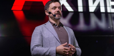 Фото - фейсбук Євгена Мецгера