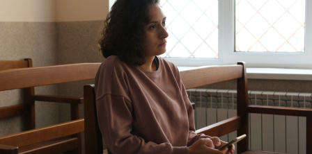 Taisia Kutuzova in the Sviatoshyno Court of Kyiv. November 10, 2023. Photo by Okeksiy Arunyan, Graty