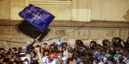Протести в Грузії 16 квітня 2024 року. Фото – EPA-EFE