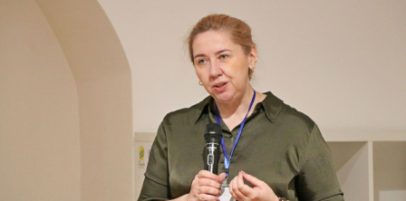 IMI director: The media may help Ukraine move towards the EU Oksana Romaniuk at the Chernihiv media forum hosted by the IMI's Mediabaza Chernihiv. Photo by Vladyslav Saveniuk