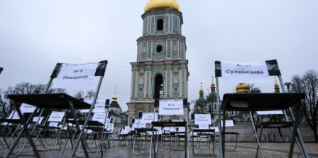 У Києві сьогодні відбулась акція “Порожні стільці”, 15 листопада 2024 року. Фото: Євгеній Завгородній