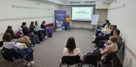 Media School 2.0 participants. Project launced by the IMI journalist hub Mediabaza Kropyvnytskyi in October. Photo by Mediabaza Kropyvnytskyi